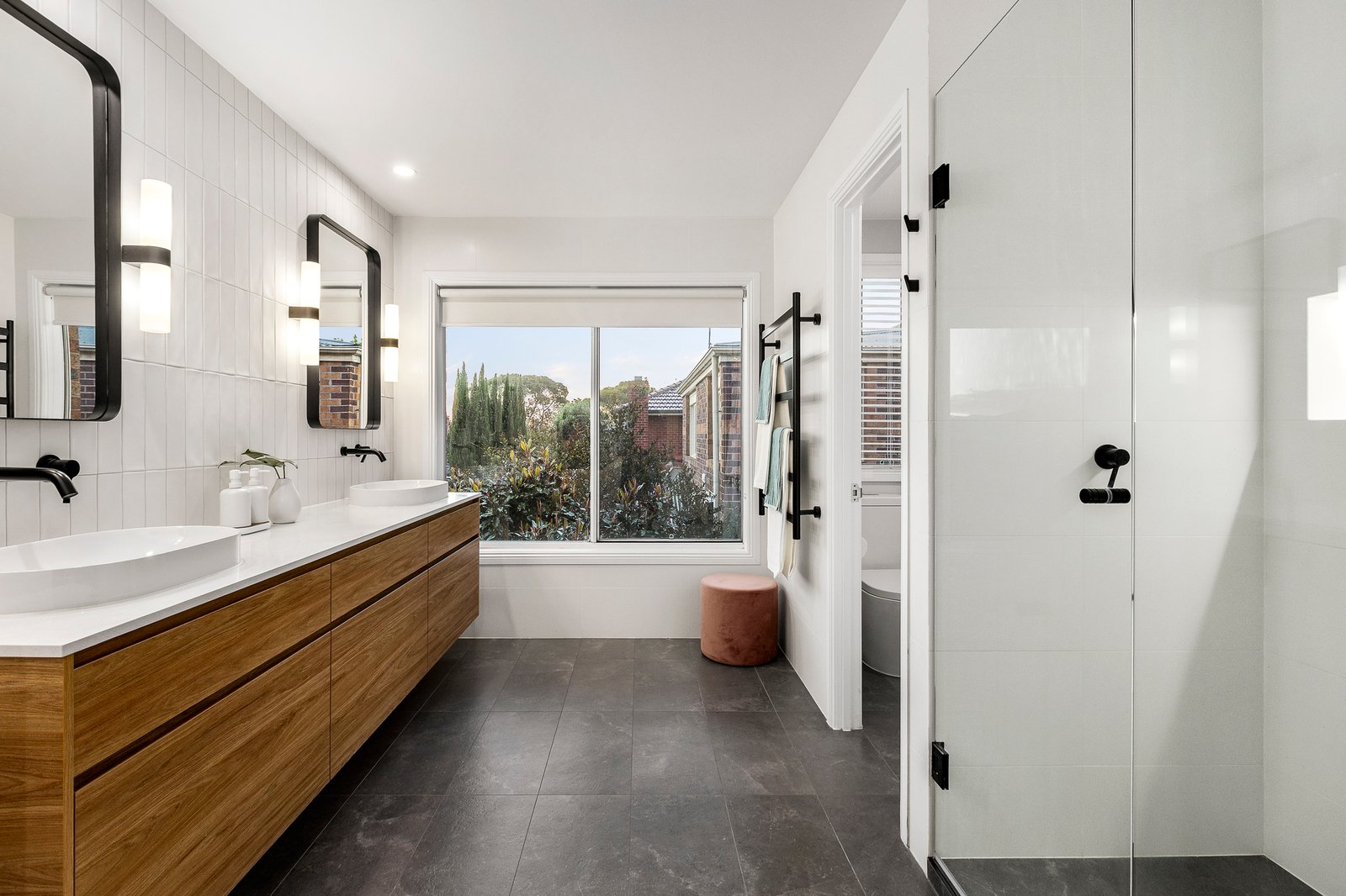 8 Emmy Court, Burwood, 3125