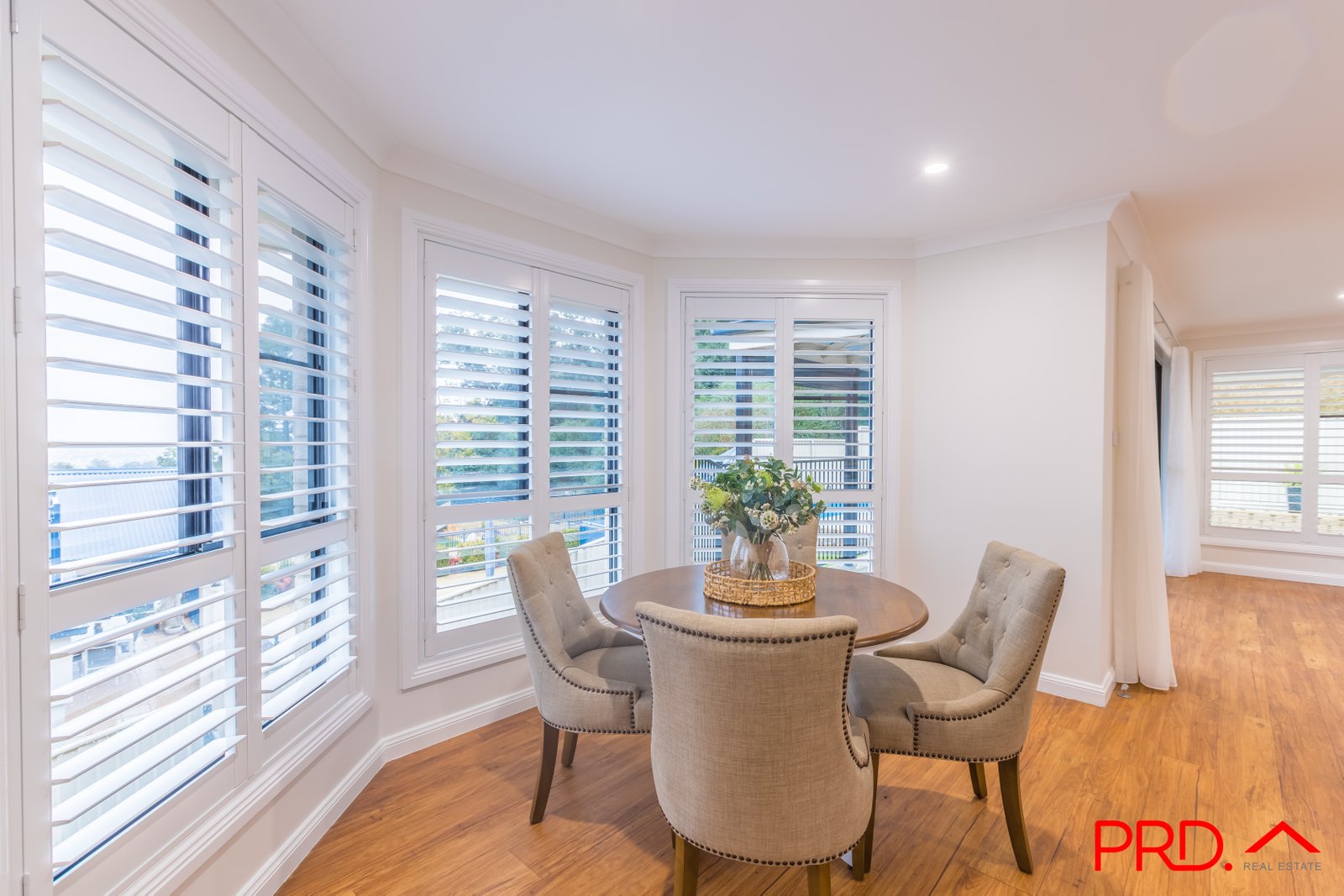 8 Errol Place TAMWORTH 10