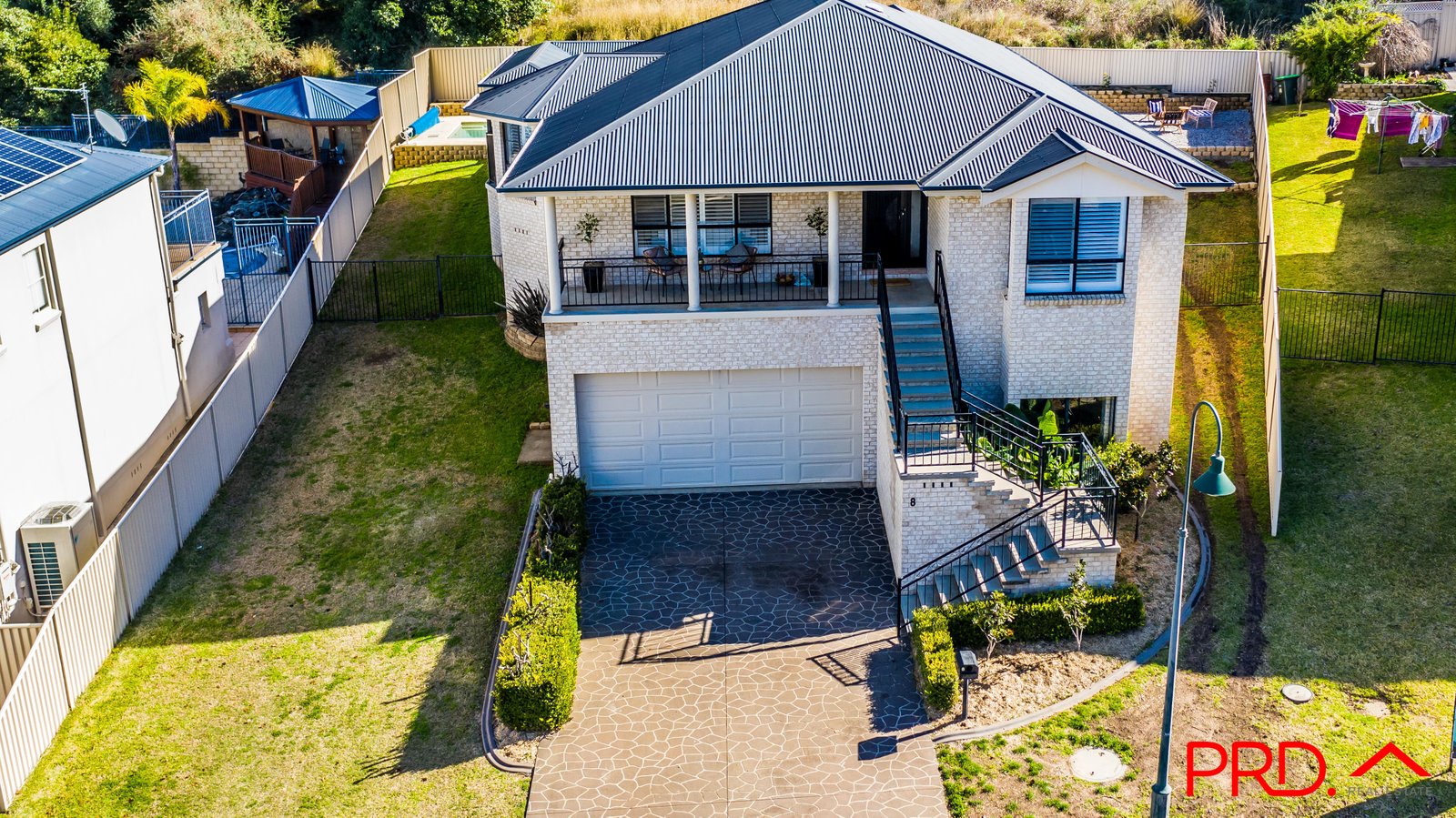 8 Errol Place TAMWORTH 25