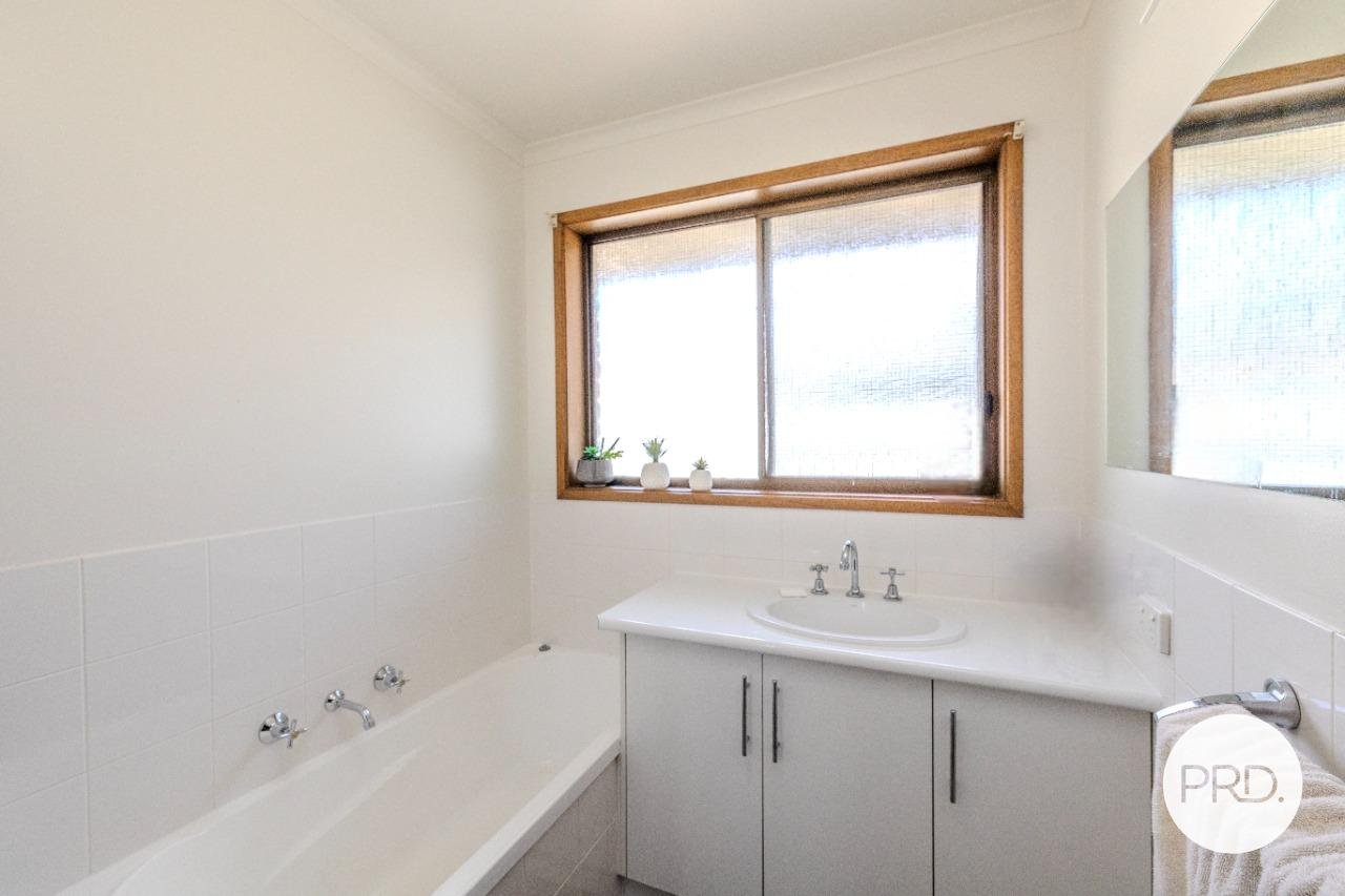 8 Etherington Drive MILDURA 12