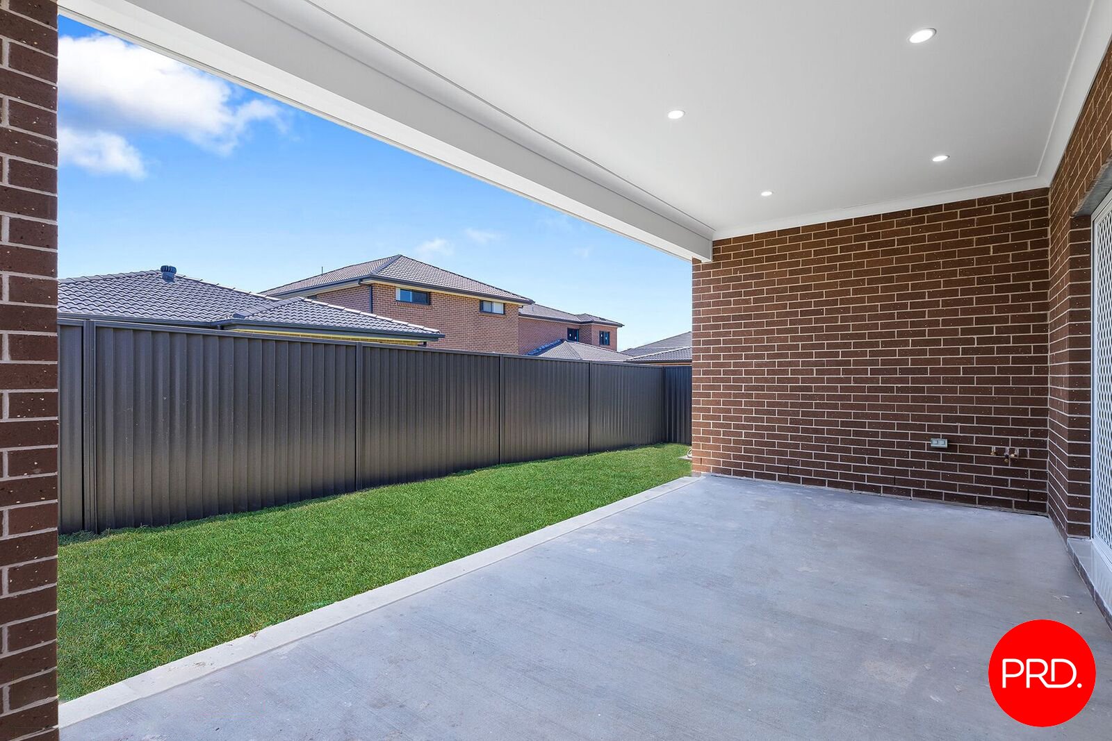 8 Everlasting Street DENHAM COURT 5
