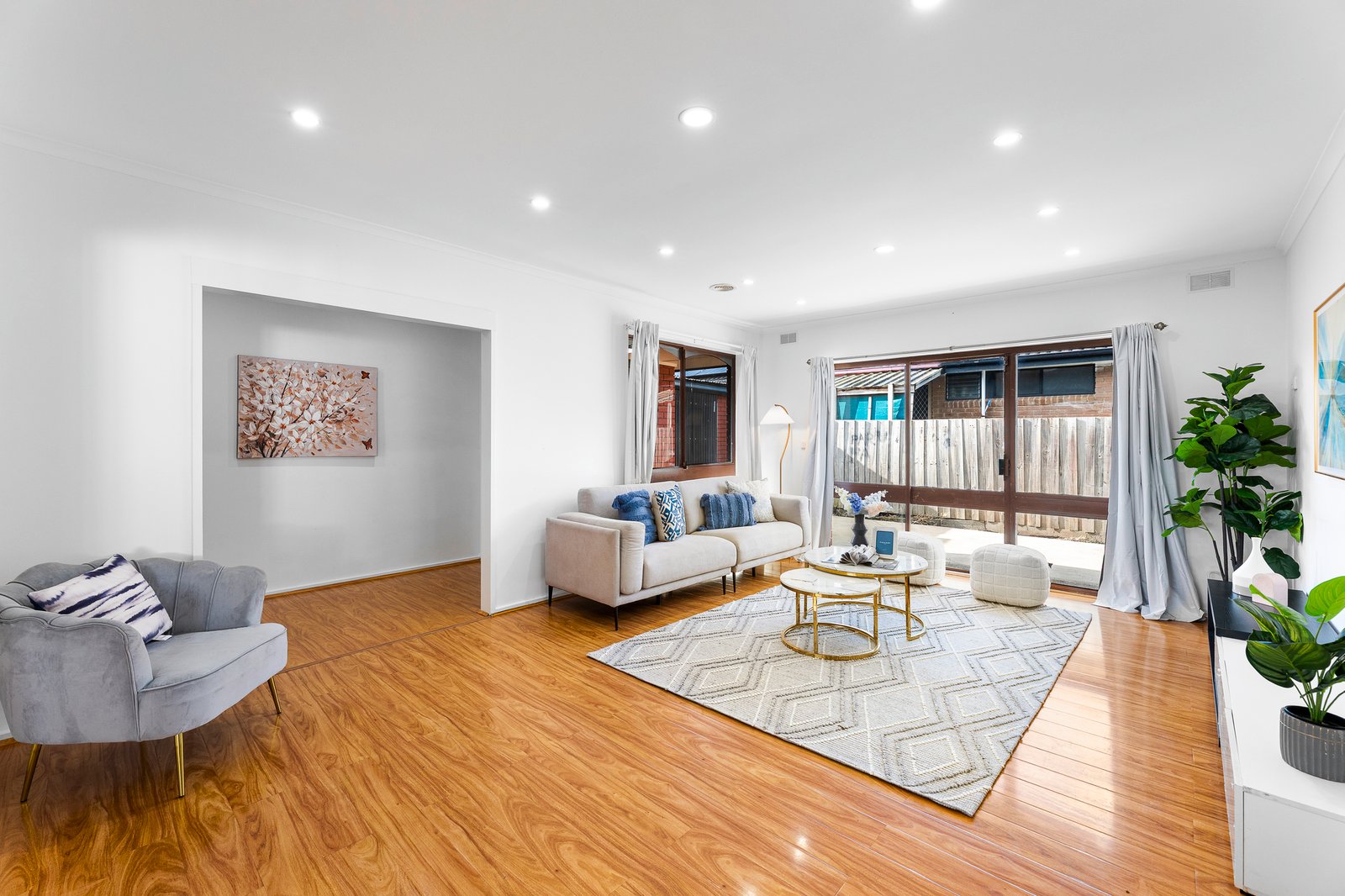 Gallery: 8 Fenfield Street