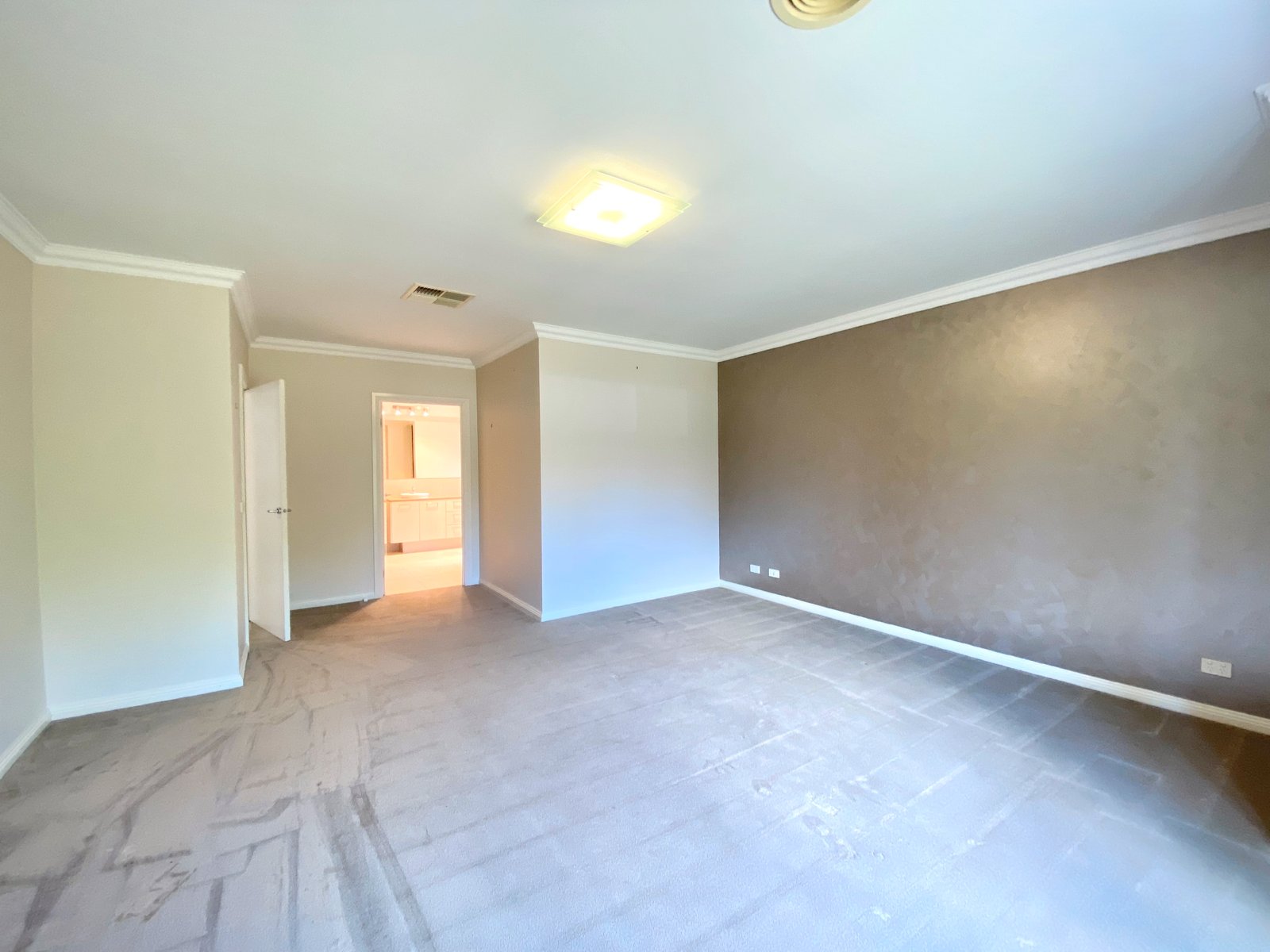 Gallery: 8 Fenton Street