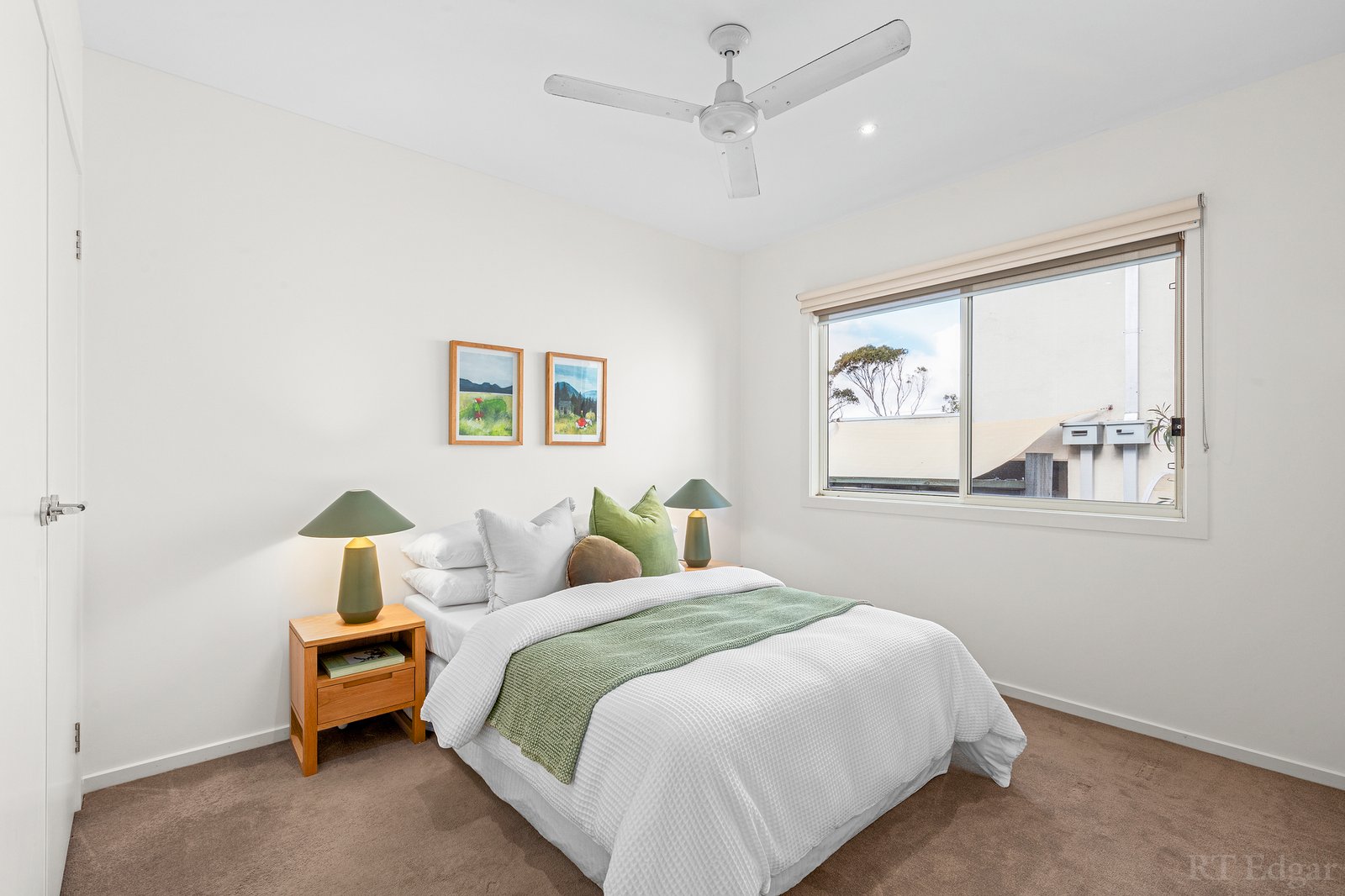 Real Estate and Property in 8 Fernleigh Place, Ocean Grove, VIC