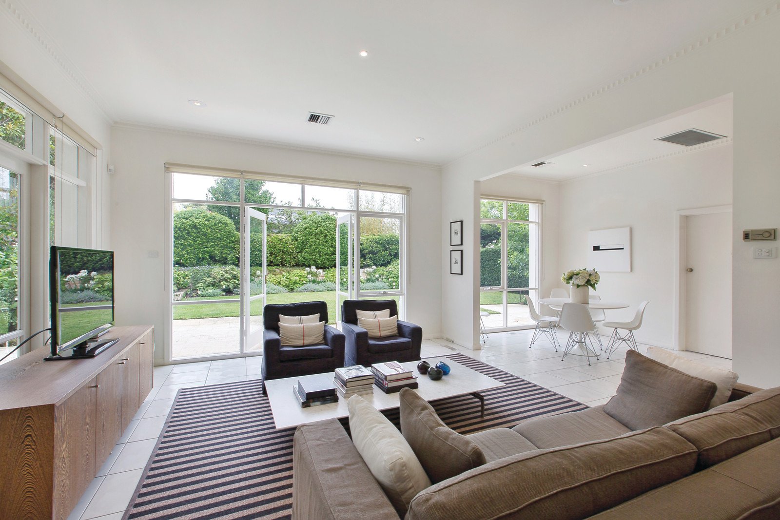 8 Findon Avenue, Caulfield North, VIC