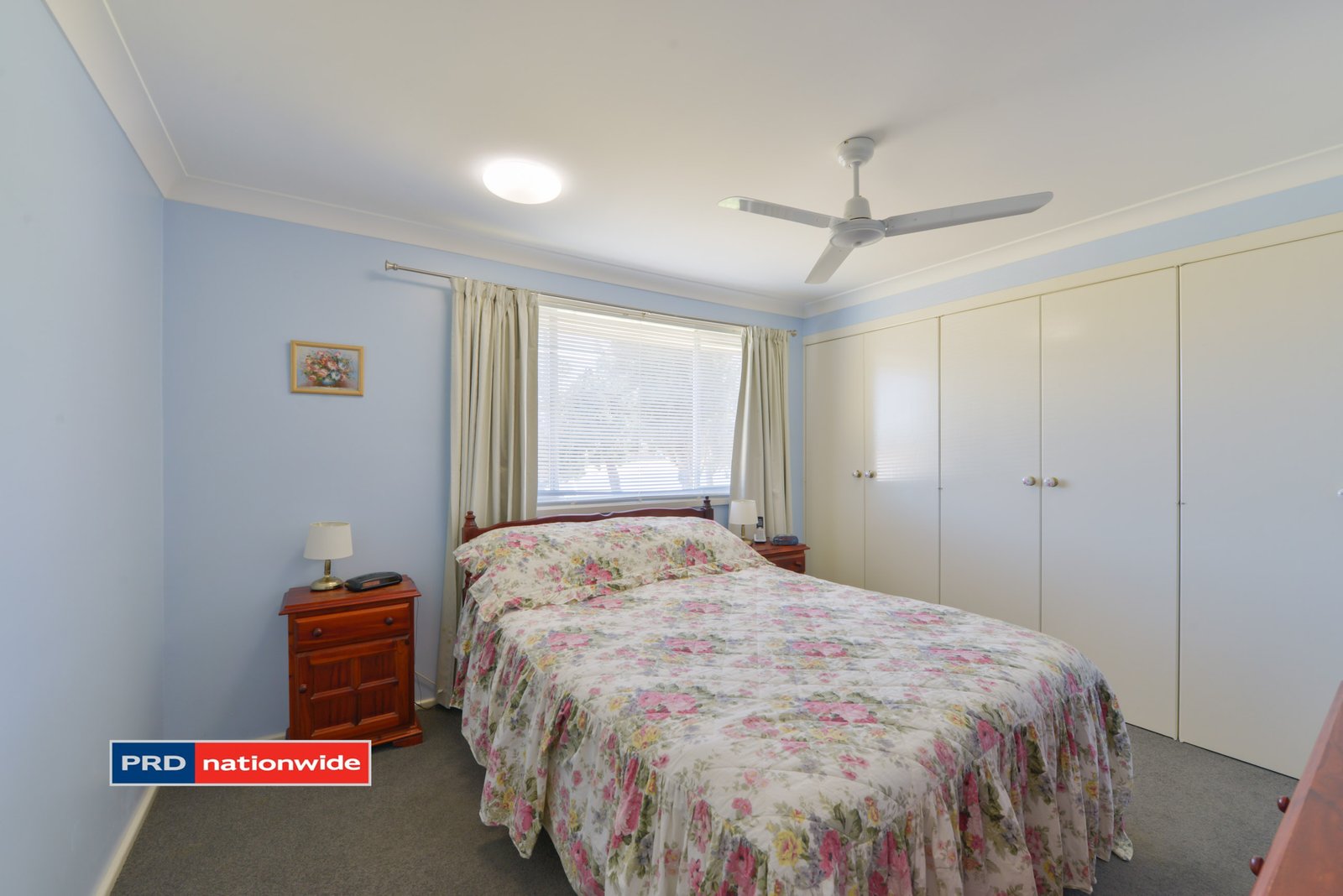 8 Fisher Road TAMWORTH 2