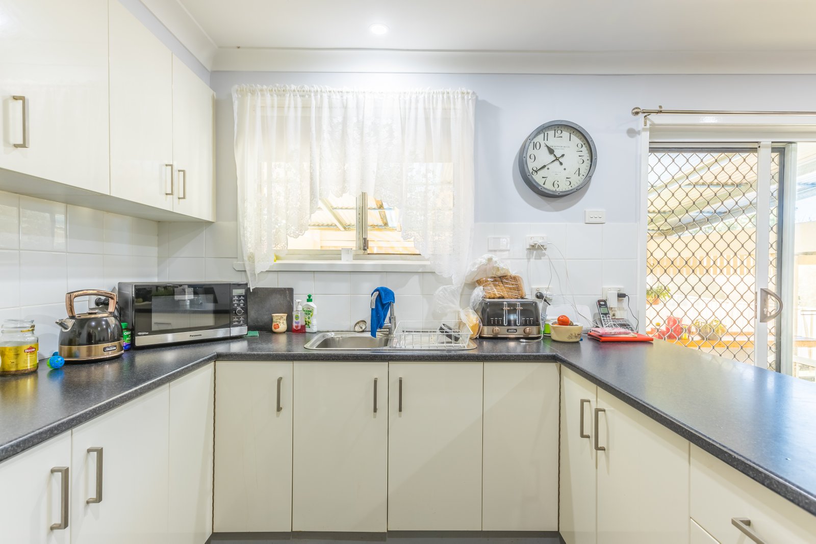 8 Fisher Road TAMWORTH 6