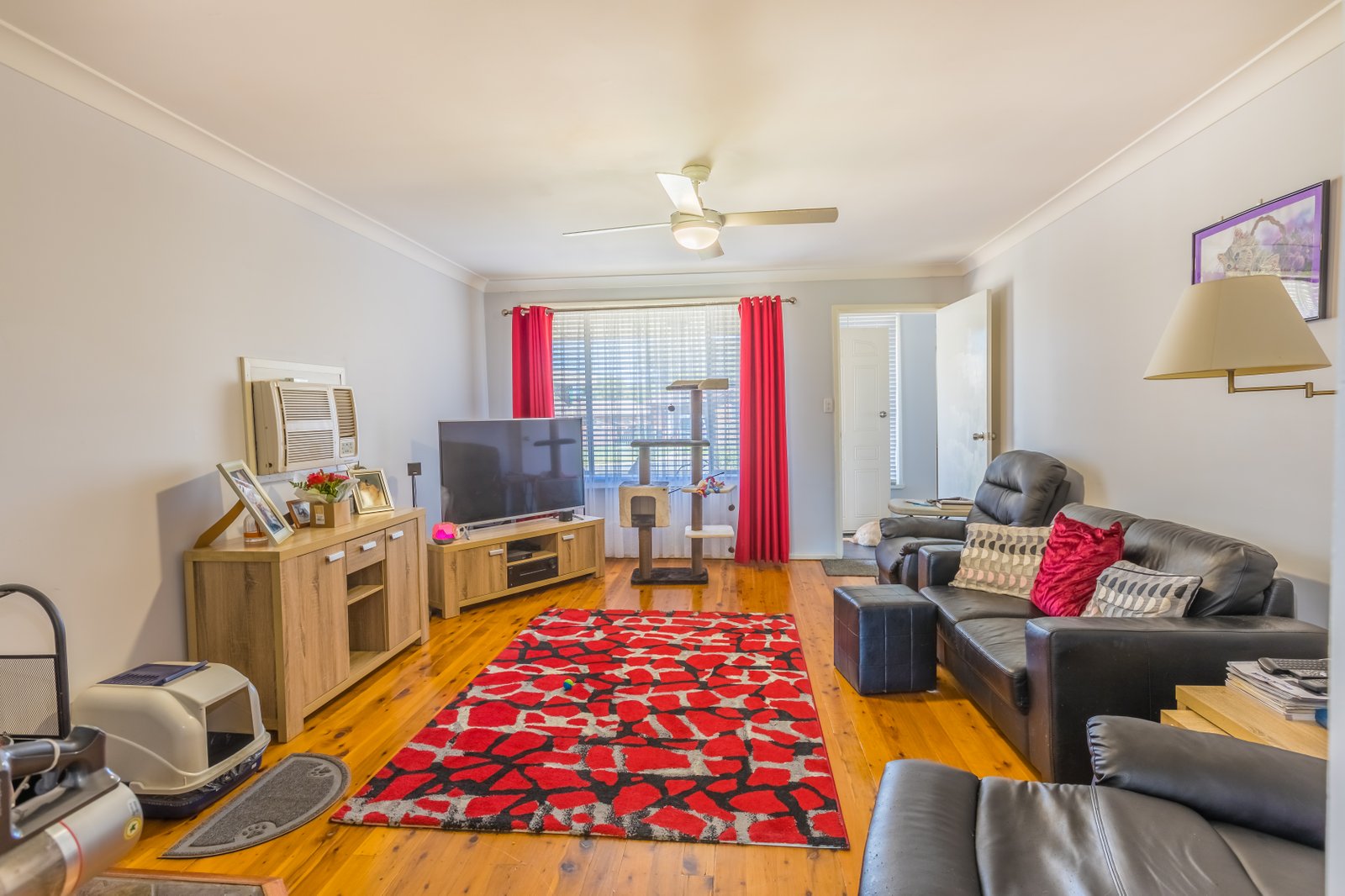 8 Fisher Road TAMWORTH 7