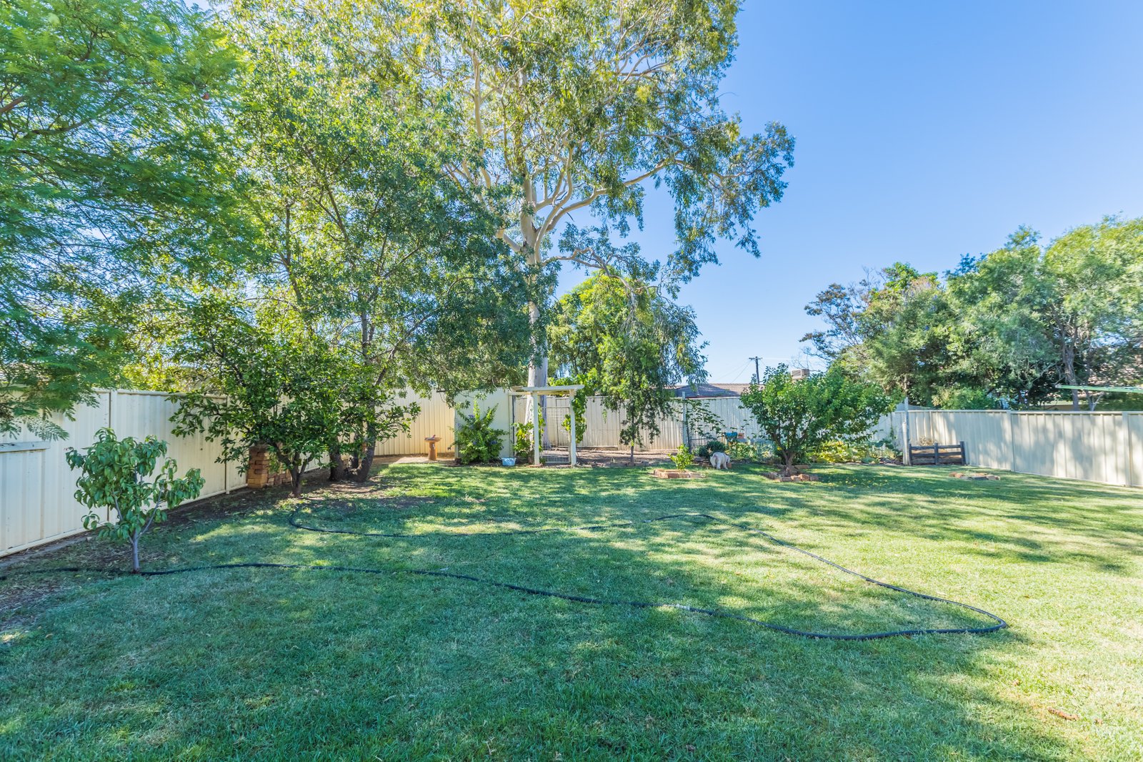 8 Fisher Road TAMWORTH 18