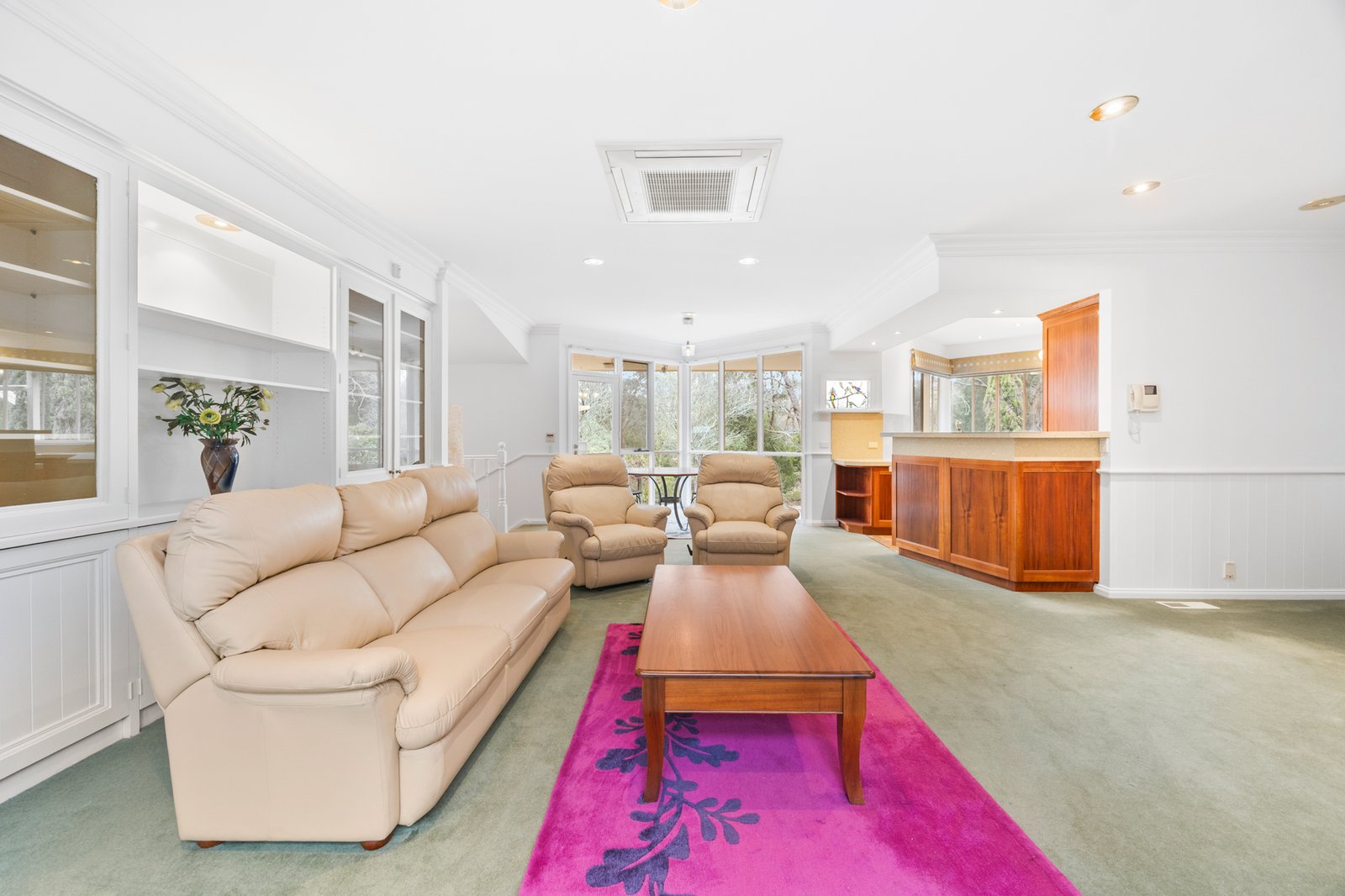 8 Fisken Road MOUNT HELEN 4