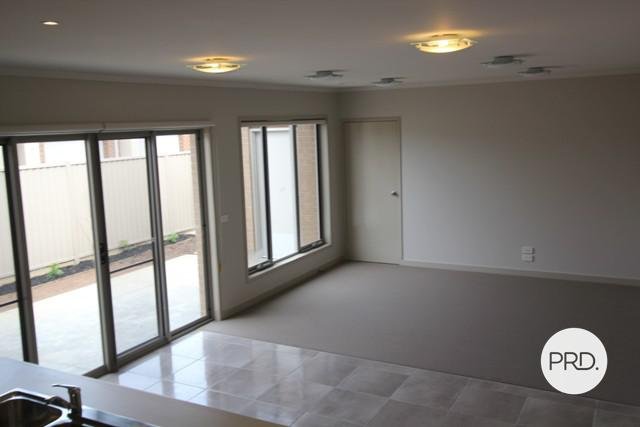 8 Fitzgerald Avenue ALFREDTON 4