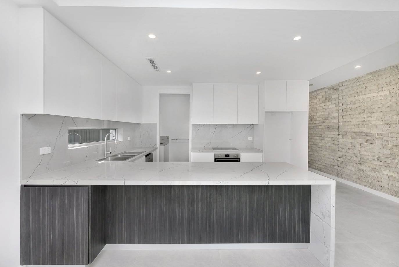 8 Flinders Street MATRAVILLE 4