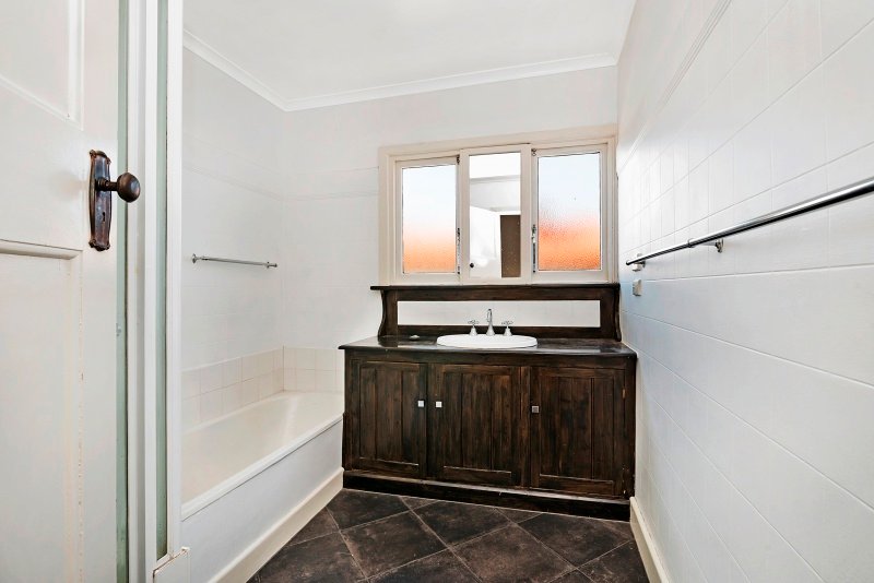 8 Flood Street BENDIGO 6
