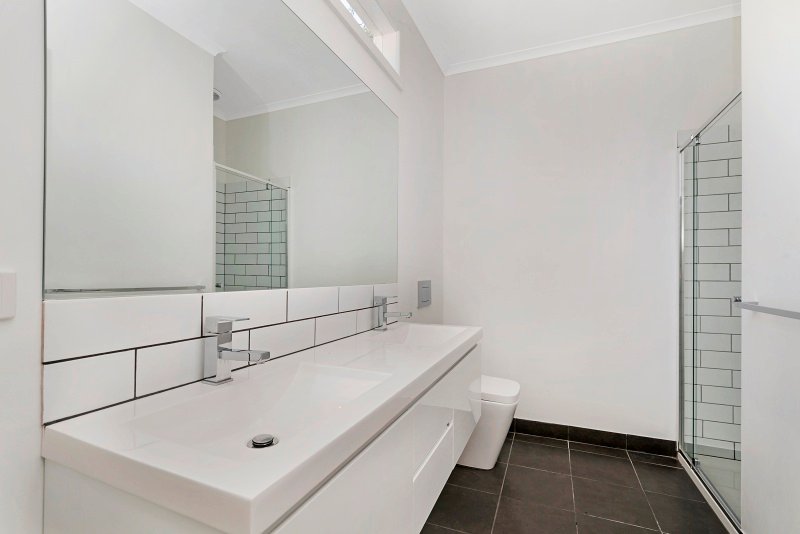 8 Flood Street BENDIGO 8