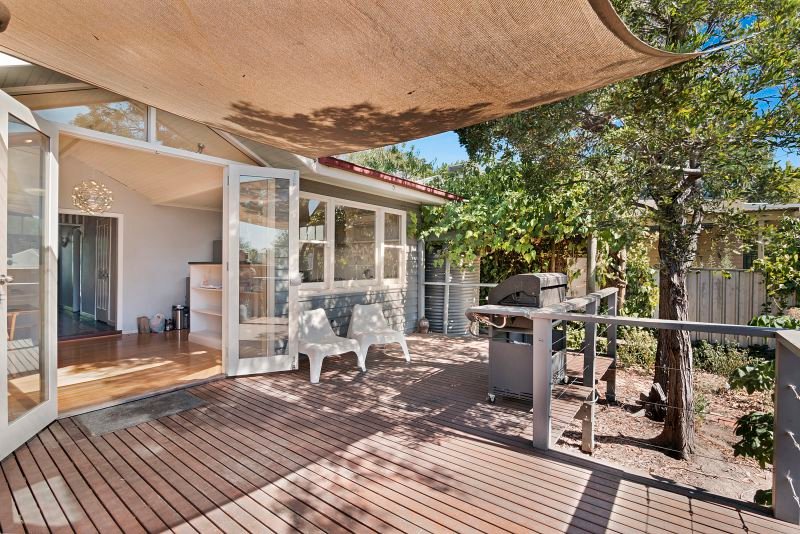 8 Flood Street BENDIGO 9