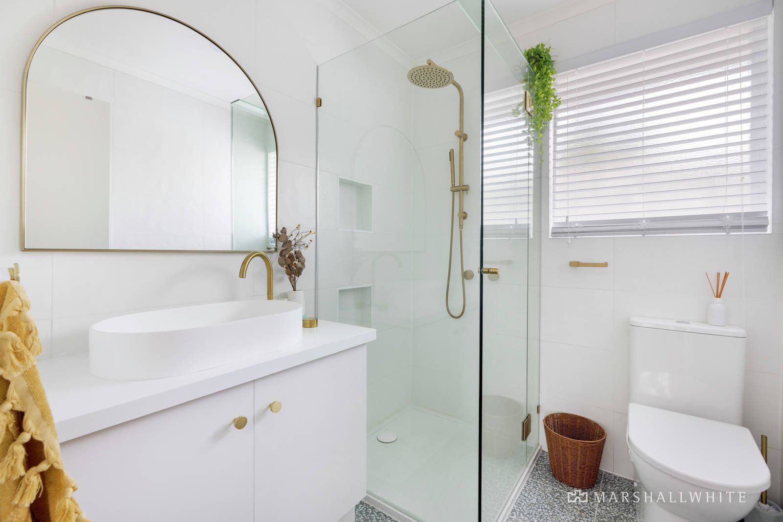 8 Flora Road, Mount Martha, VIC