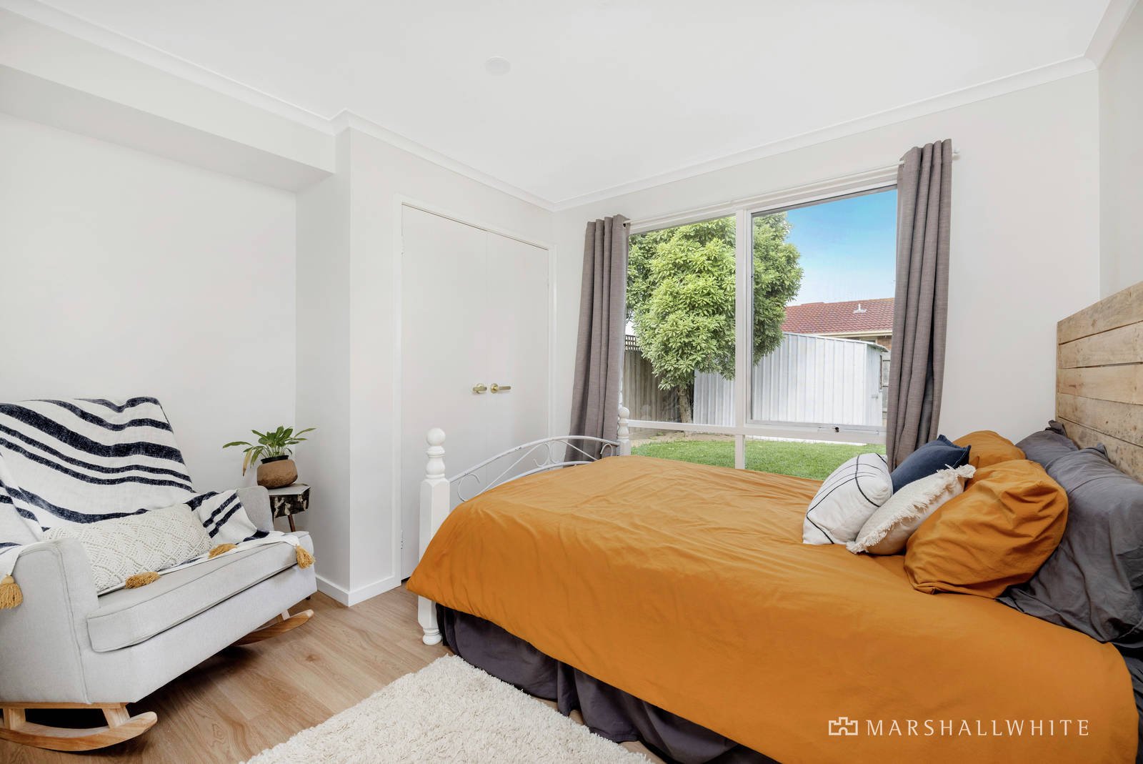 8 Flora Road, Mount Martha, VIC