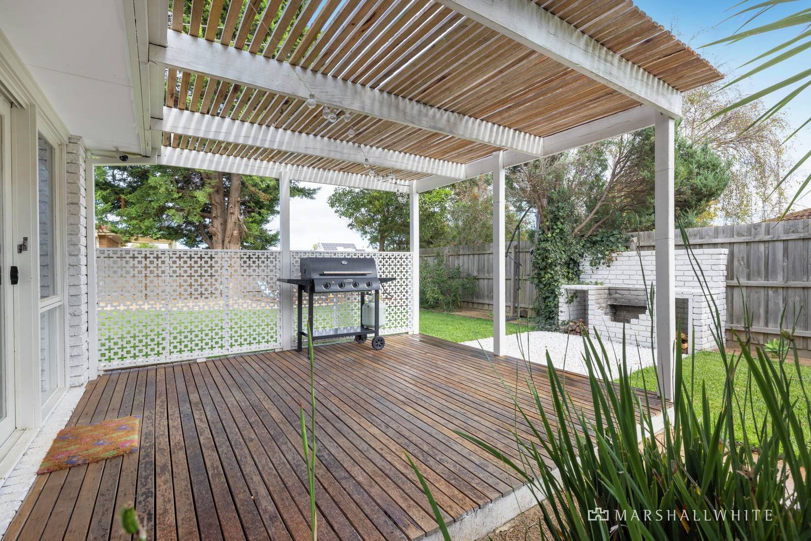 8 Flora Road, Mount Martha, VIC