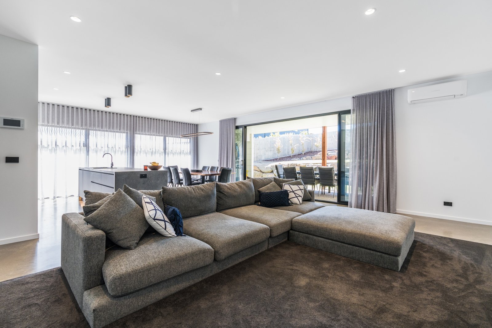 Gallery: 8 Floreat Avenue