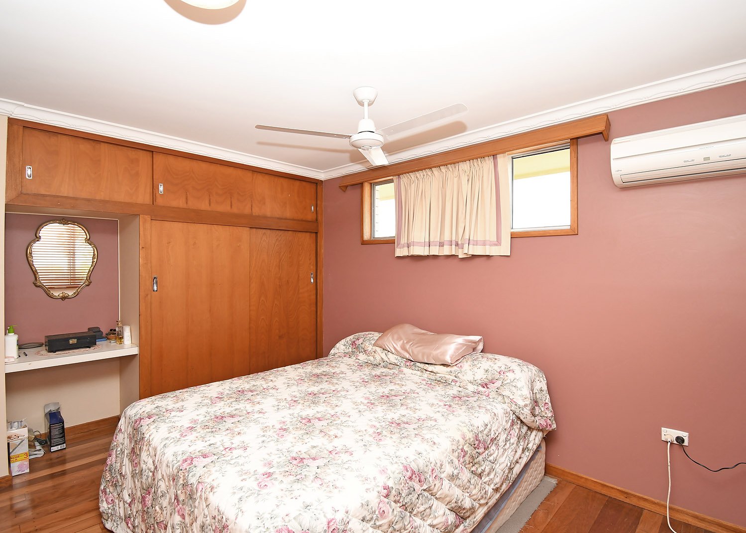 8 Flynn Court URRAWEEN 9