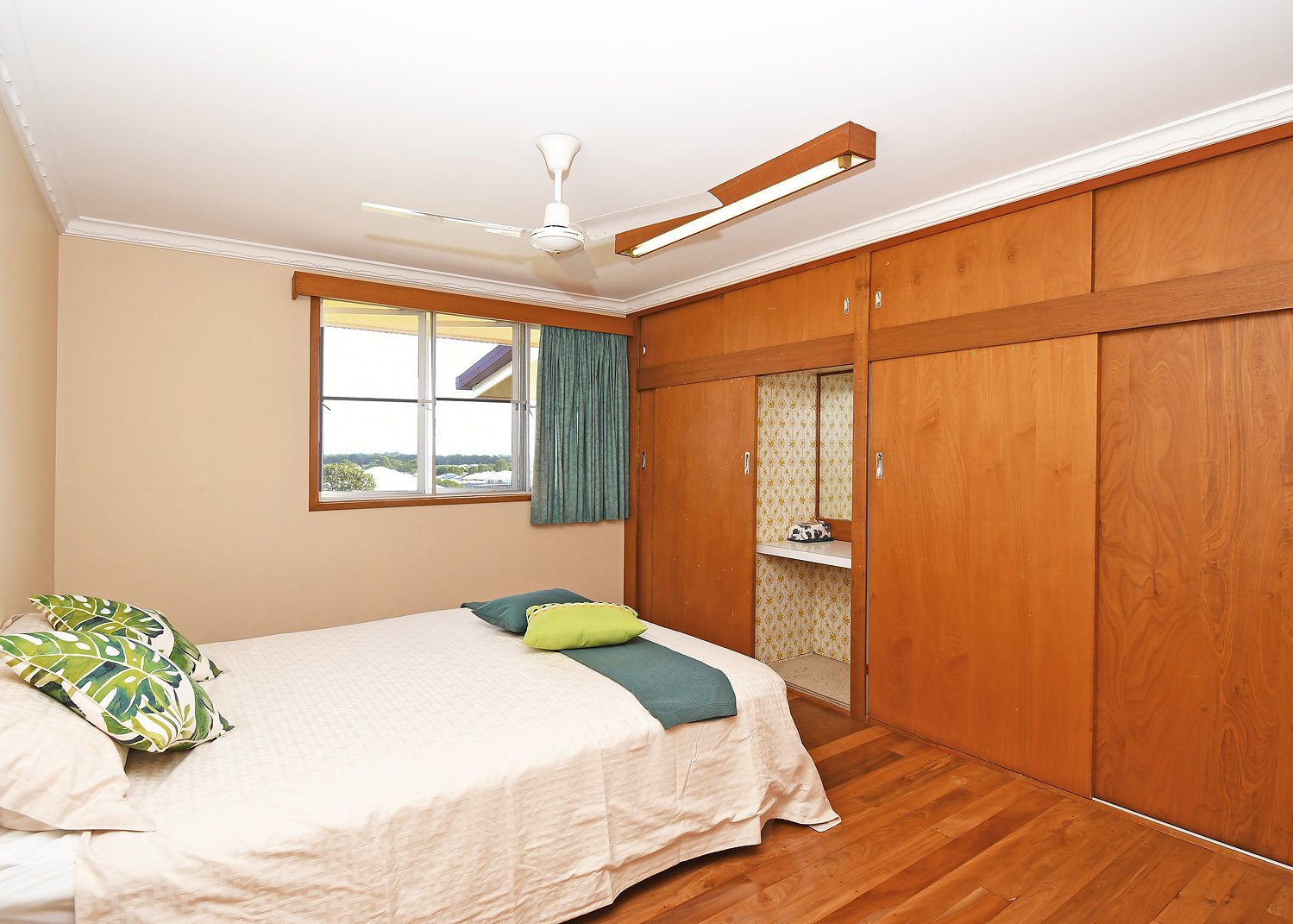 8 Flynn Court URRAWEEN 10