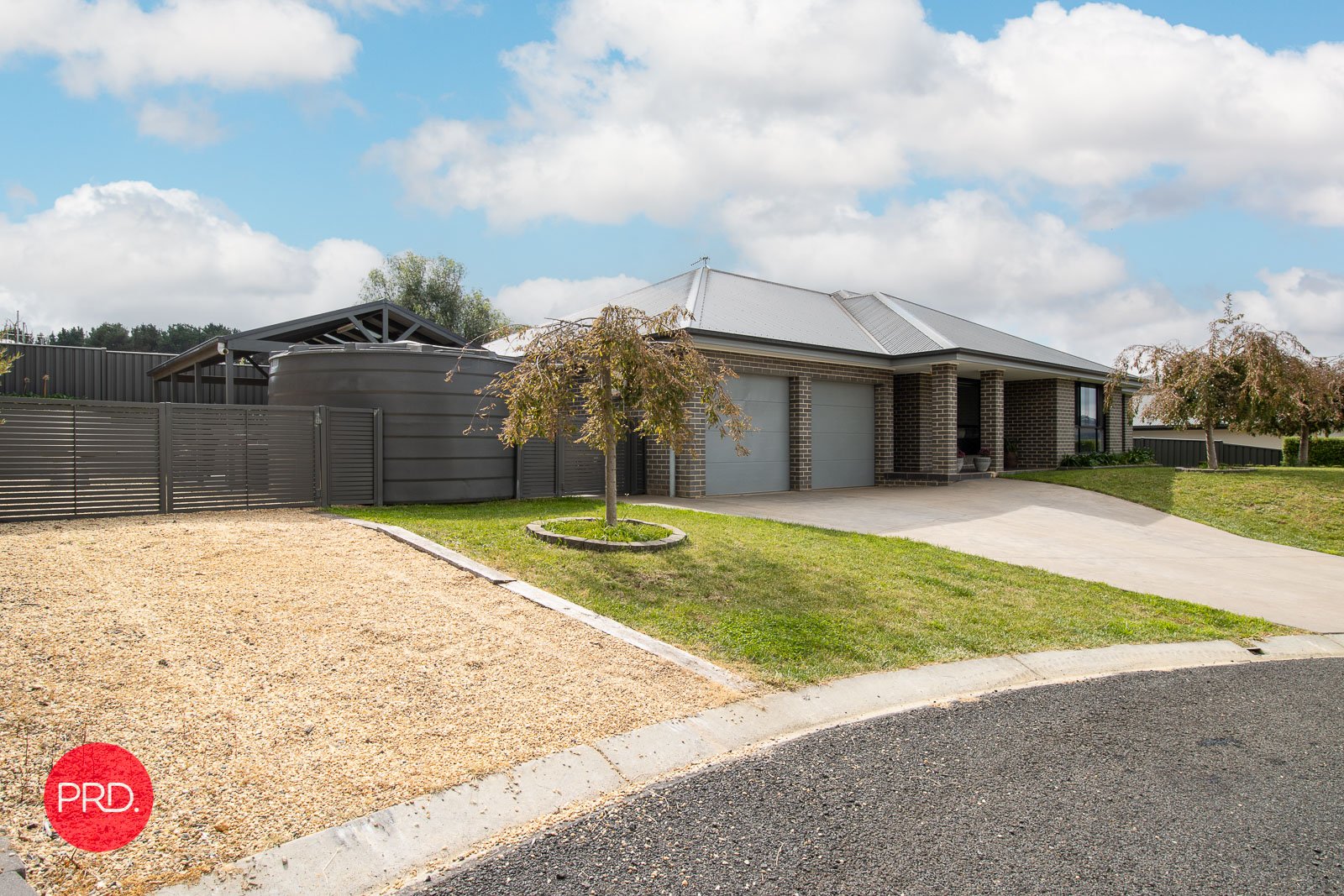 8 Flynn Place BUNGENDORE 3