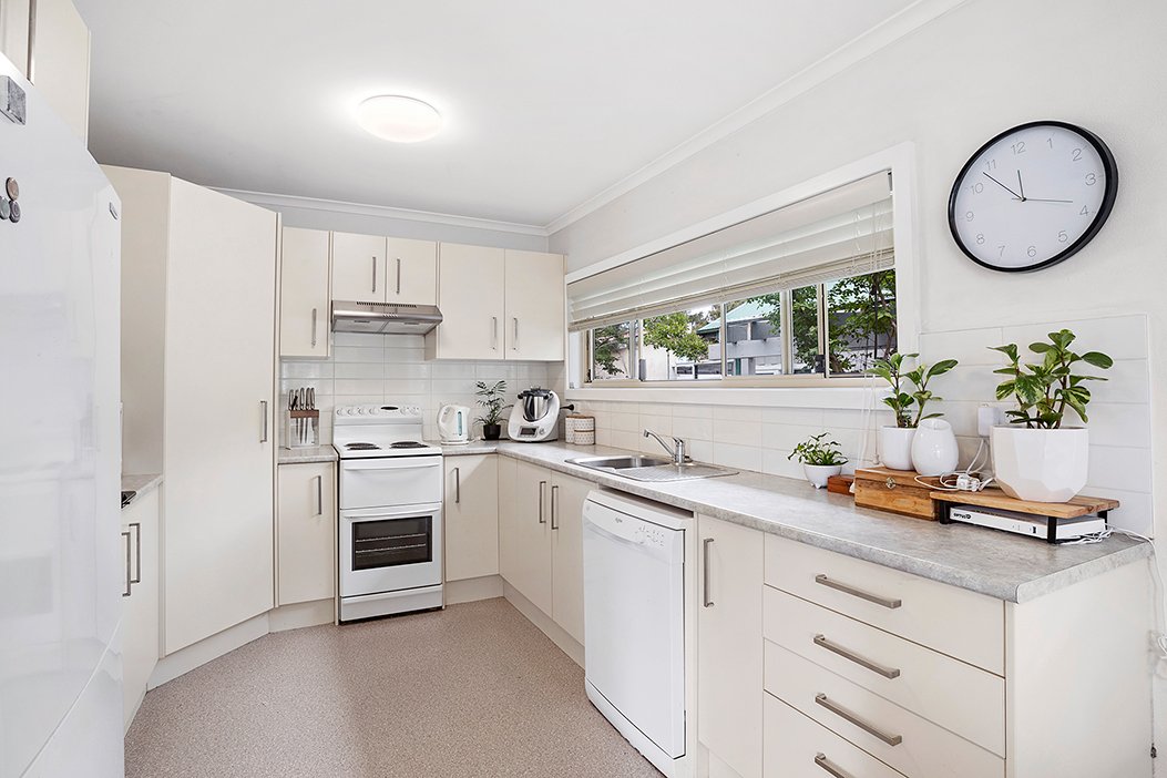 8 Foreshore Drive SALAMANDER BAY 6