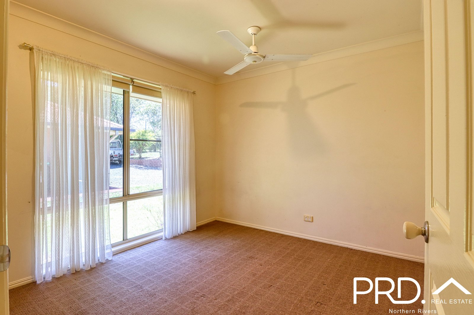 8 Forest Grove Road FAIRY HILL 22