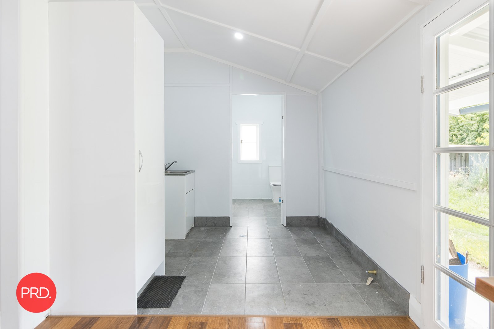 8 Foxlow Street, CAPTAINS FLAT NSW 2623