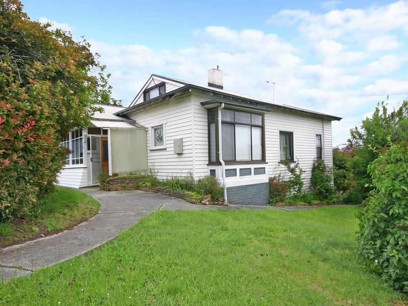 8 French Street SANDY BAY 2