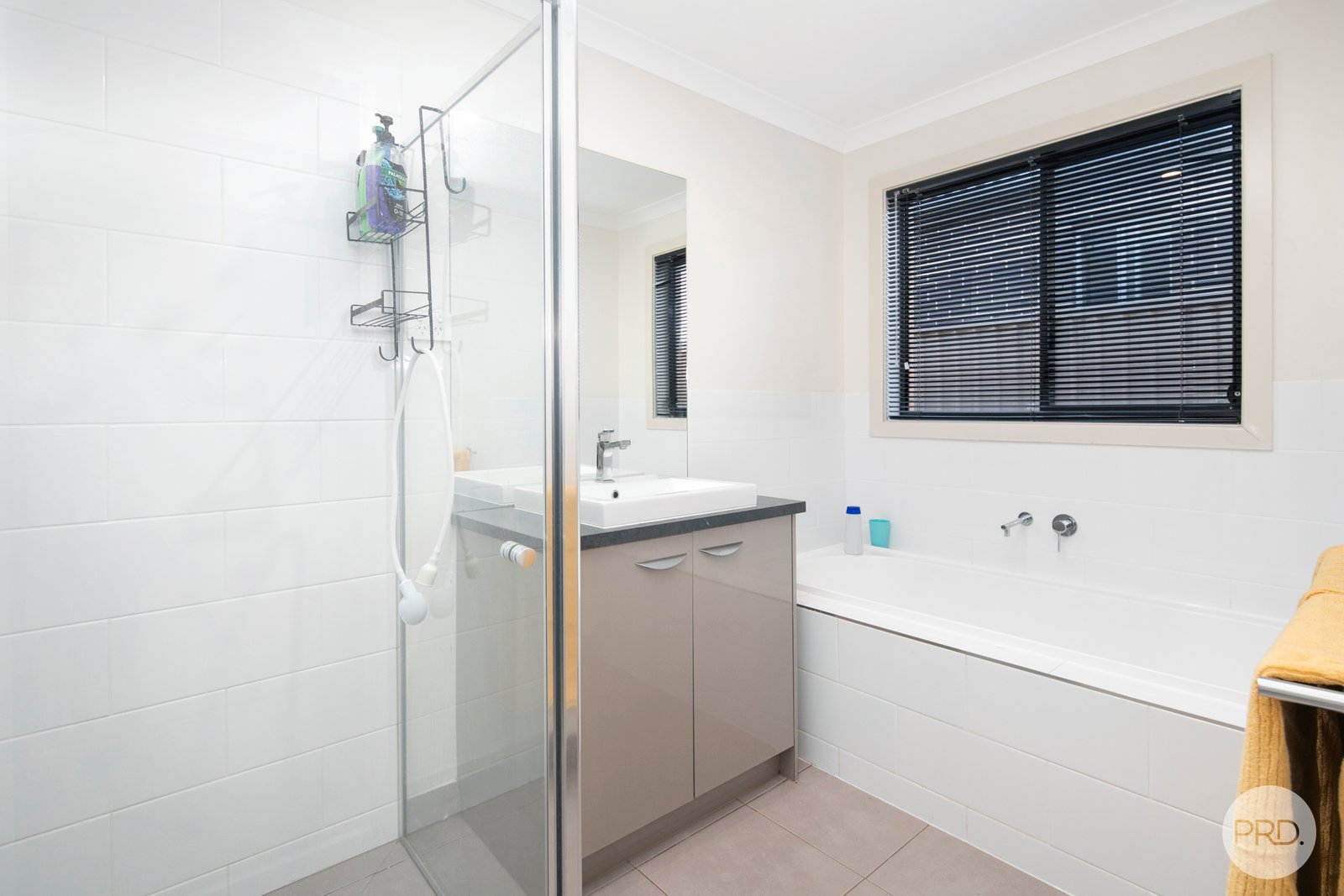 8 Gallant Way WINTER VALLEY 6