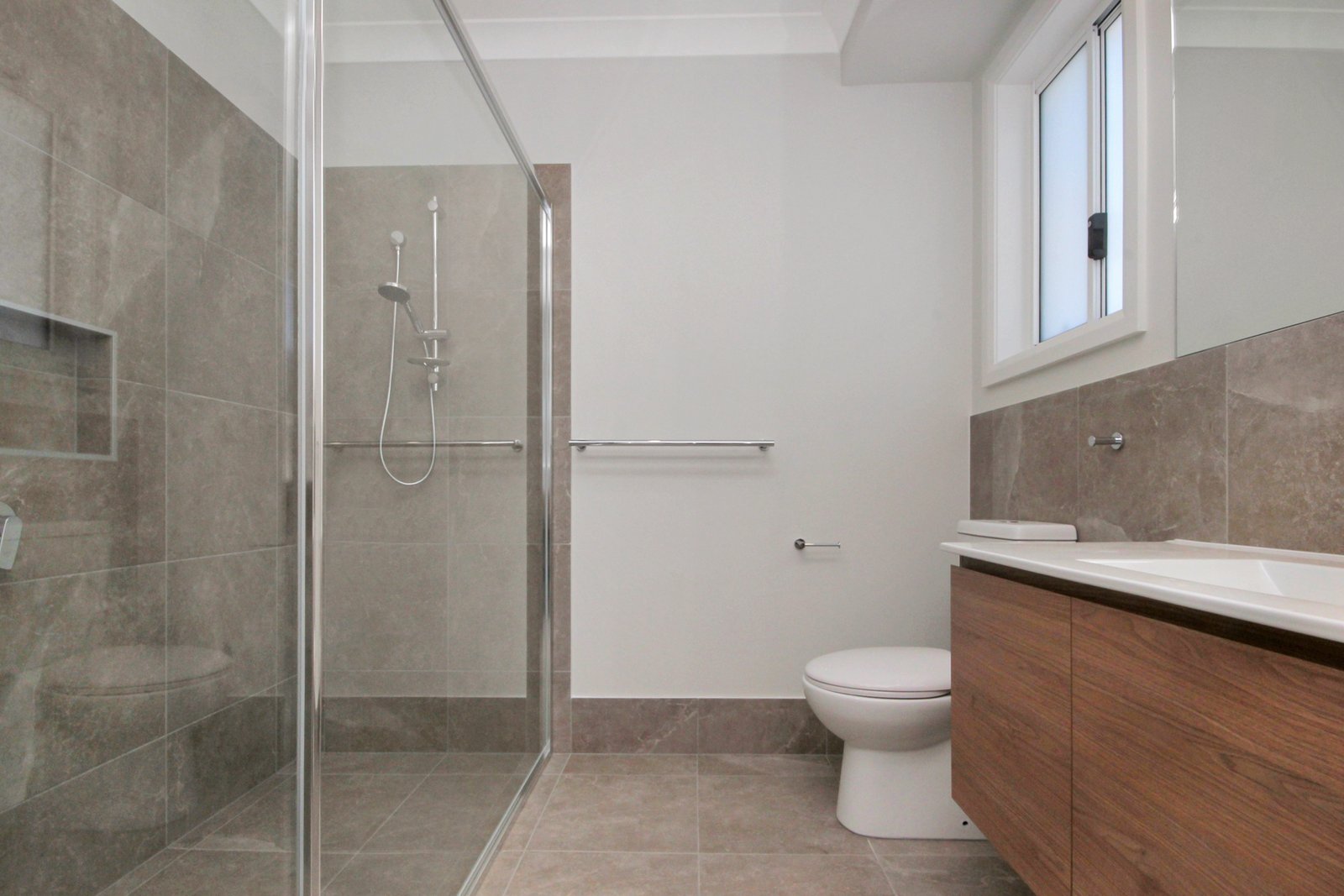 8 Ganges Court DUNBOGAN 6