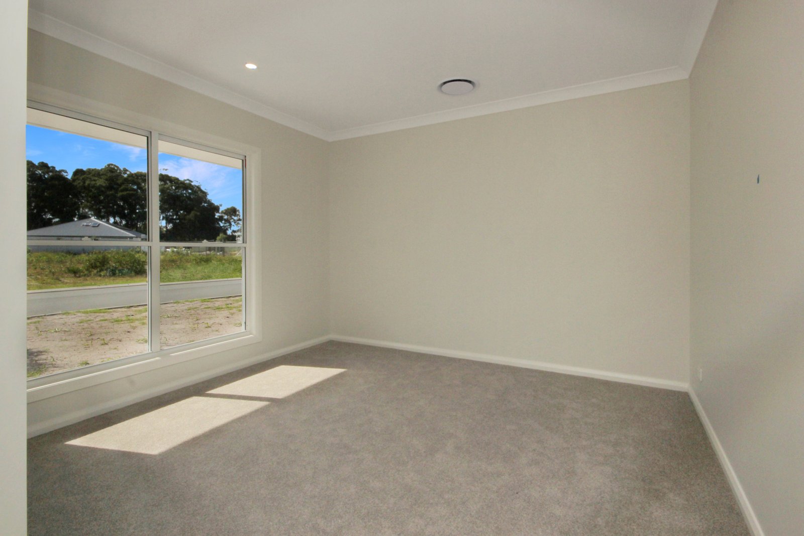 8 Ganges Court DUNBOGAN 4