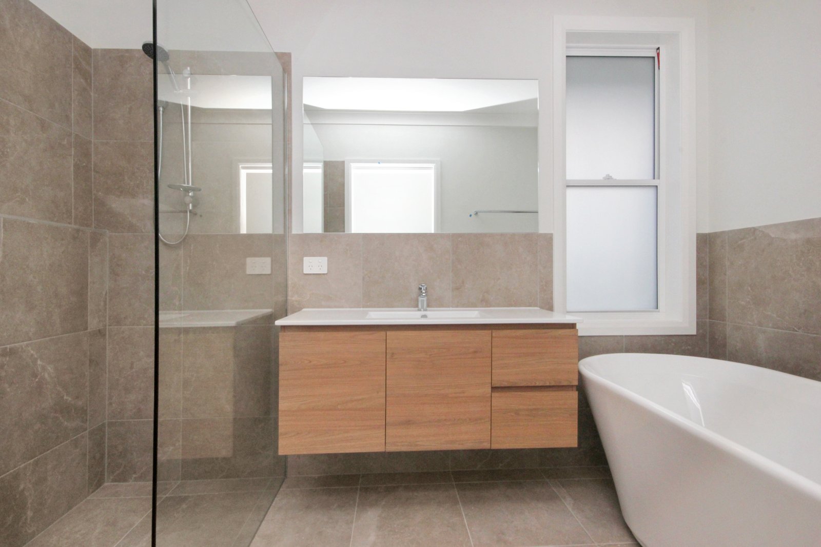 8 Ganges Court DUNBOGAN 8