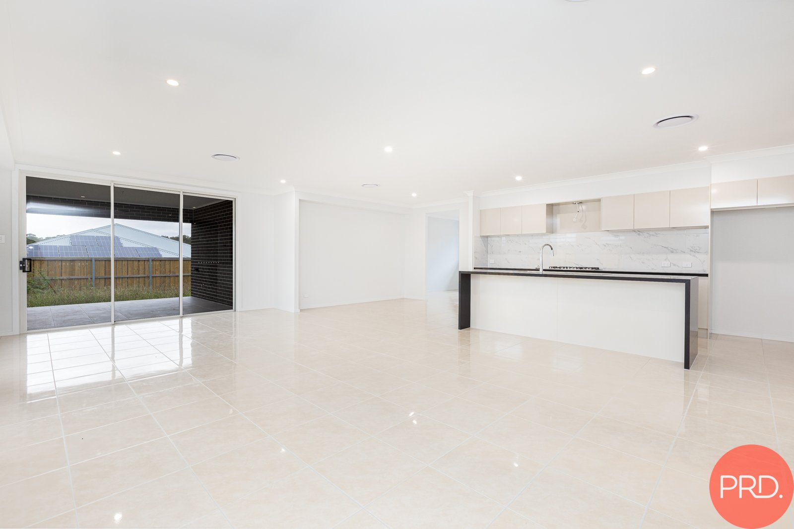 8 Garrison Way CHISHOLM 4