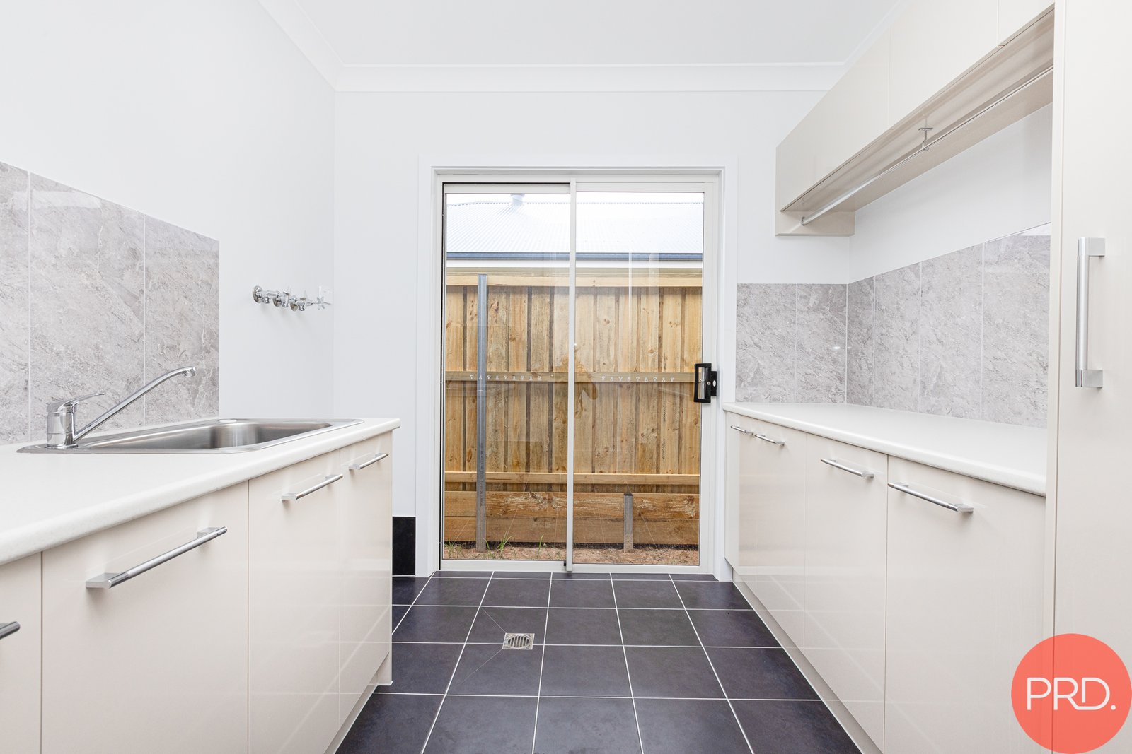 8 Garrison Way CHISHOLM 13