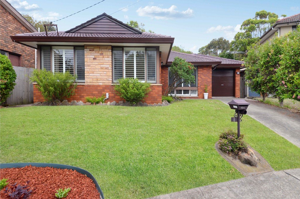 8 Gibson Place CHIFLEY 1