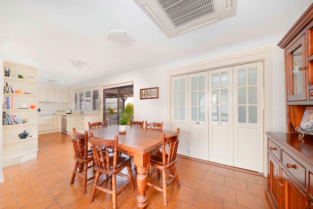 8 Gibson Place CHIFLEY 6