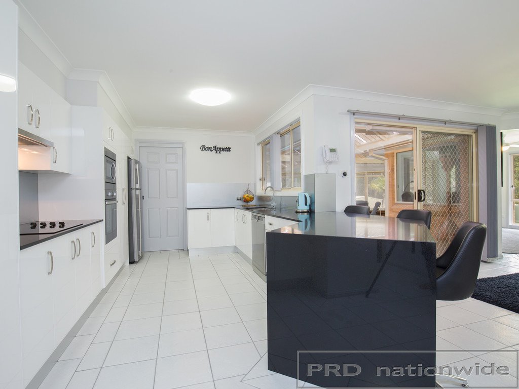 8 Giles Road SEAHAM 11