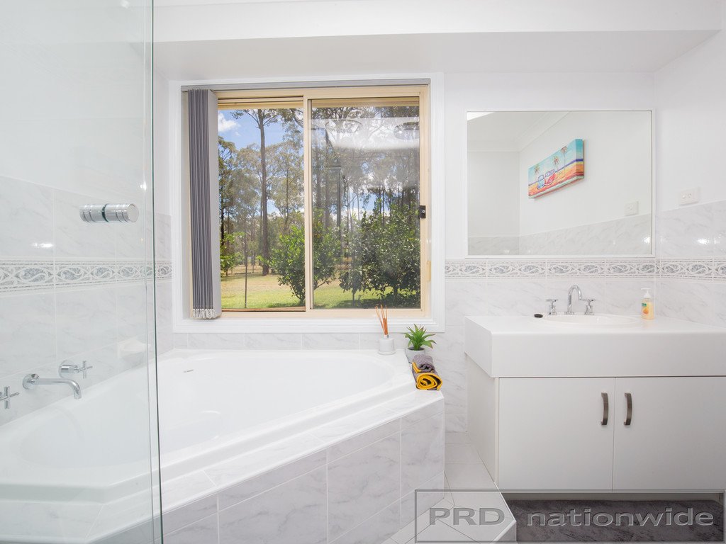 8 Giles Road SEAHAM 25