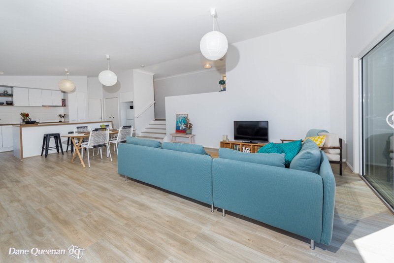 8 Girambin Street CORLETTE 6
