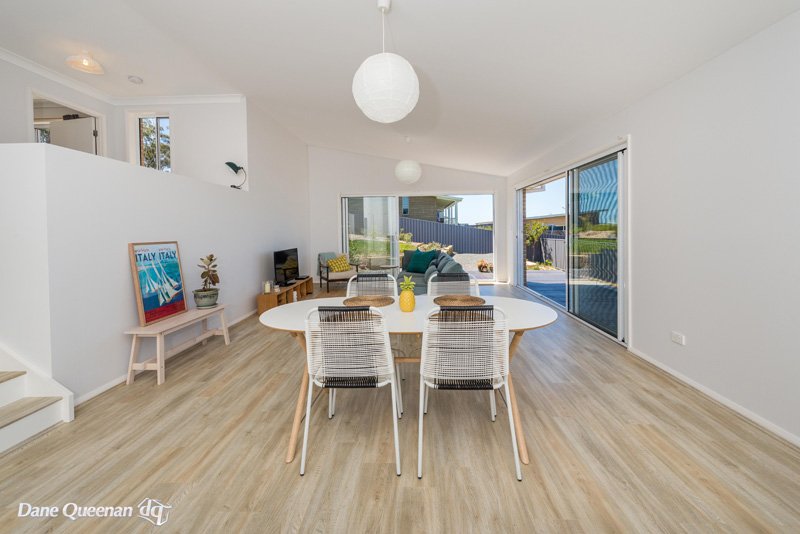 8 Girambin Street CORLETTE 7