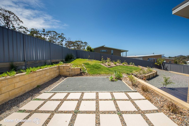 8 Girambin Street CORLETTE 22