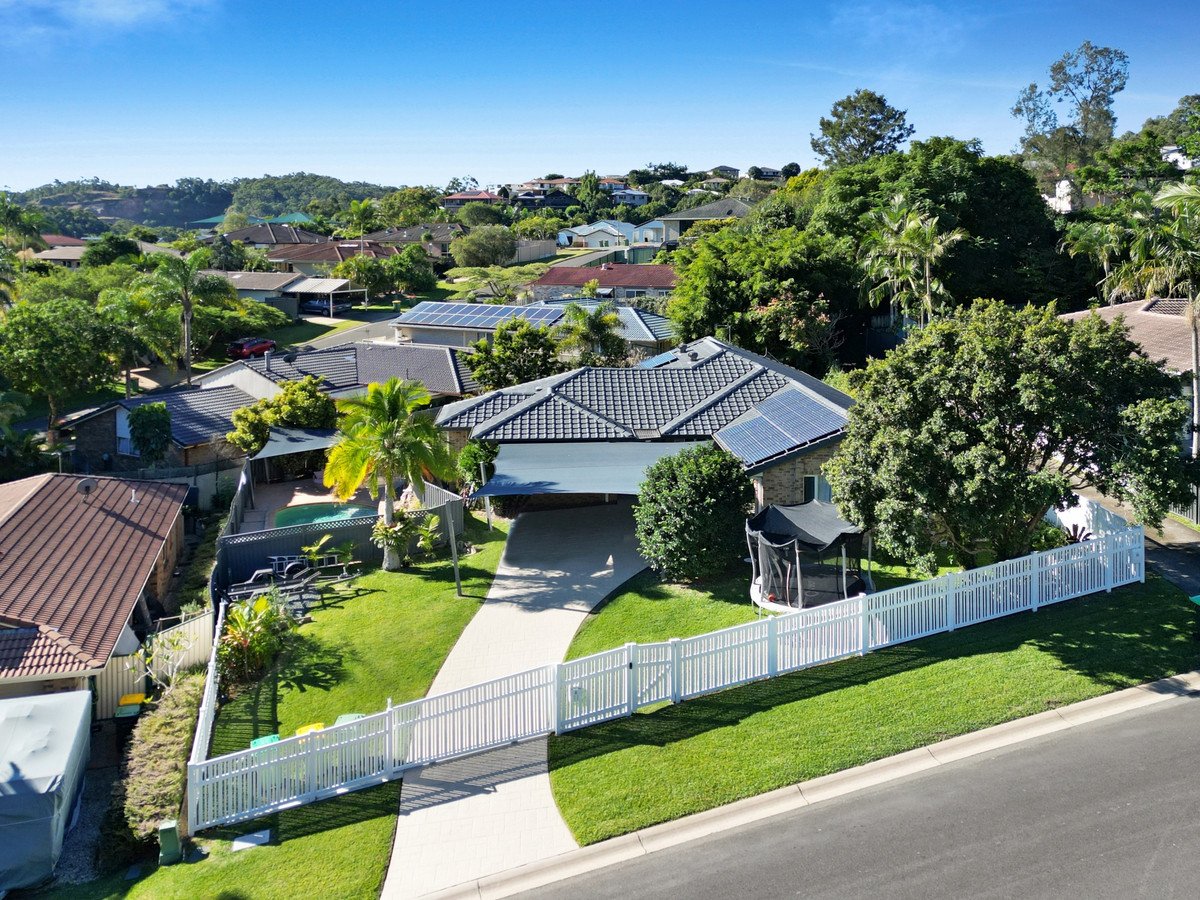 8 Glauca Street Burleigh Heads 1