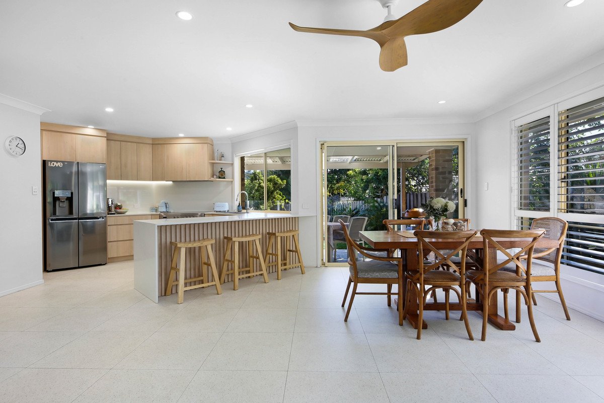 8 Glauca Street Burleigh Heads 2