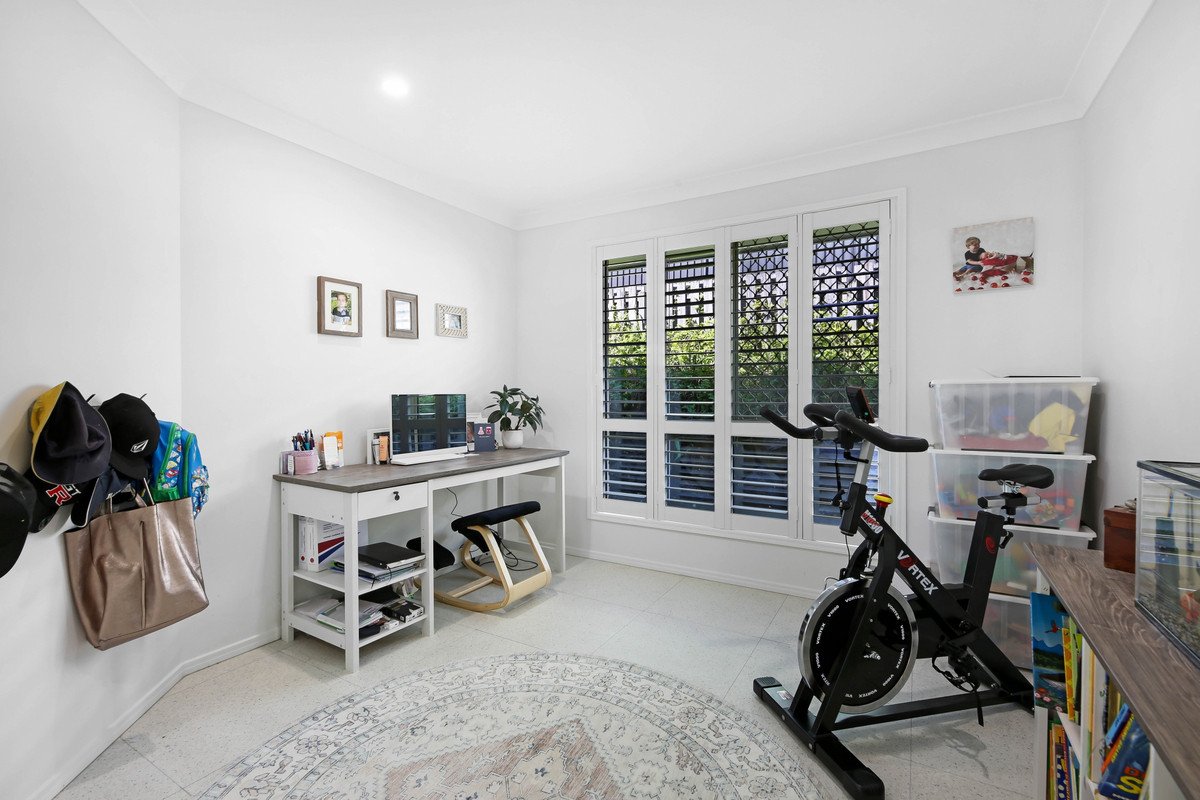 8 Glauca Street Burleigh Heads 21
