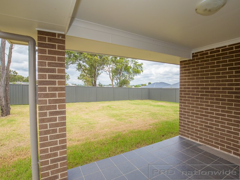 8 Glen Close HEDDON GRETA 9