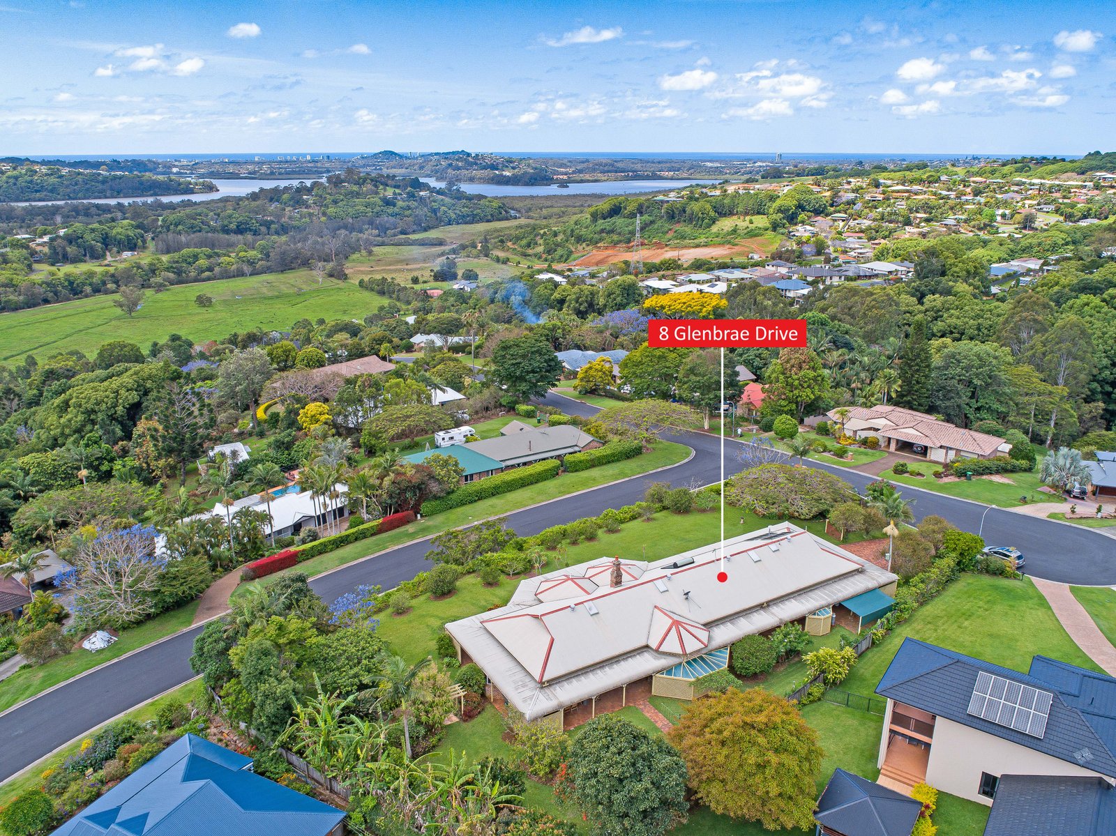 8 Glenbrae Drive TERRANORA 2