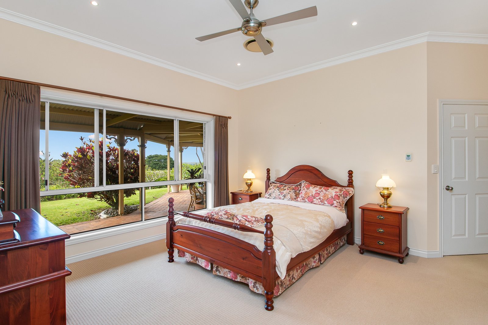 8 Glenbrae Drive TERRANORA 10