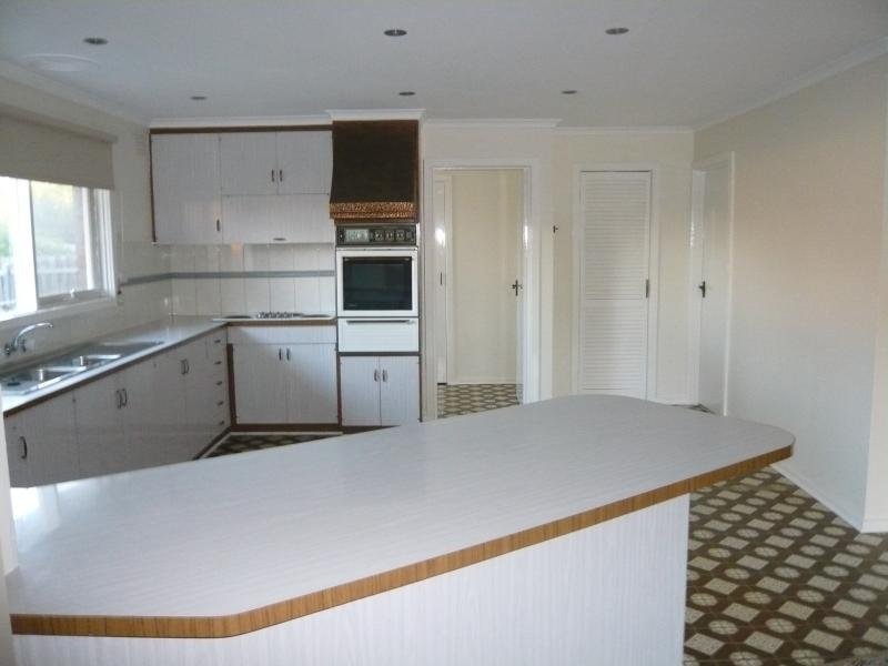 Gallery: 8 Glenway Drive
